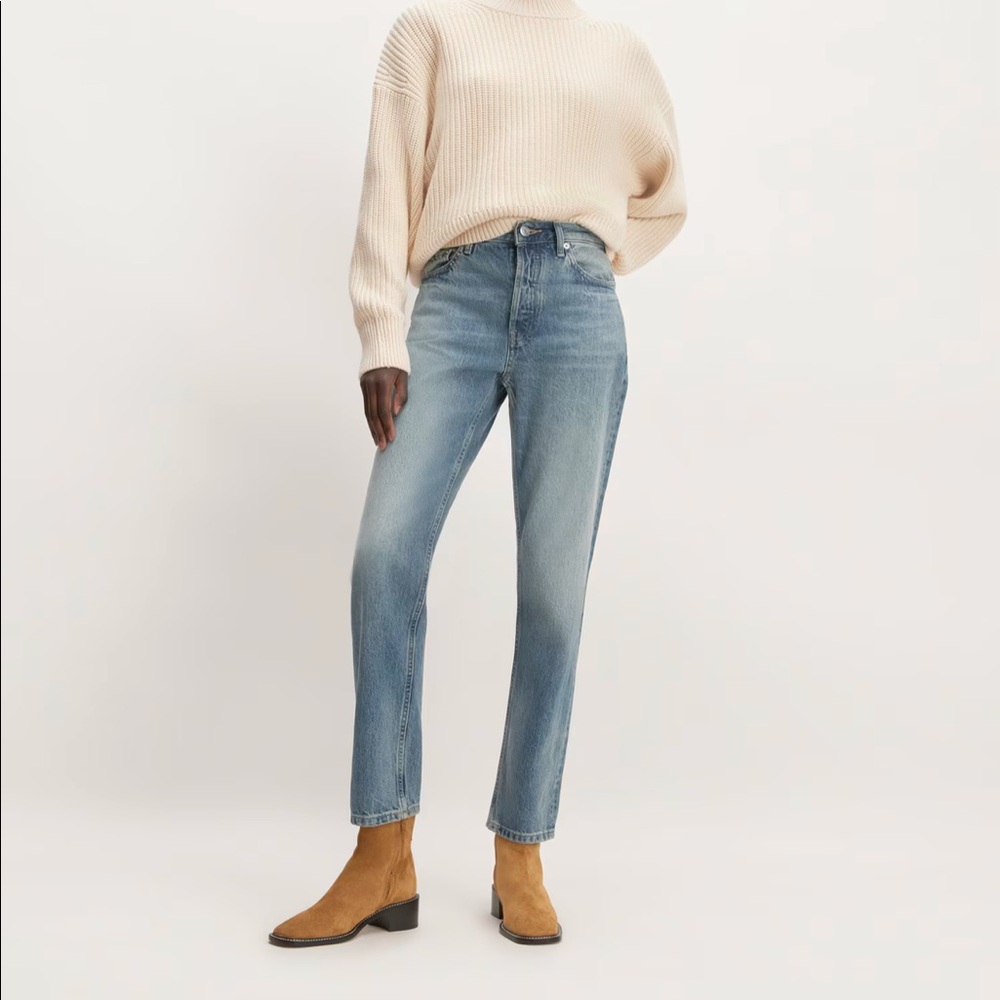 Everlane 90s Cheeky Jean